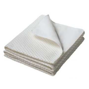 Matratzenschoner aus Latex mit Nieten